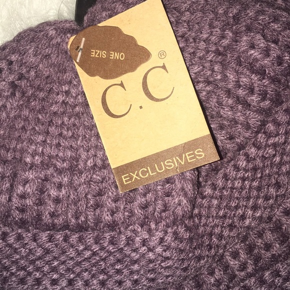 C.C Beanie Hat in Violet NWT - Picture 5 of 10